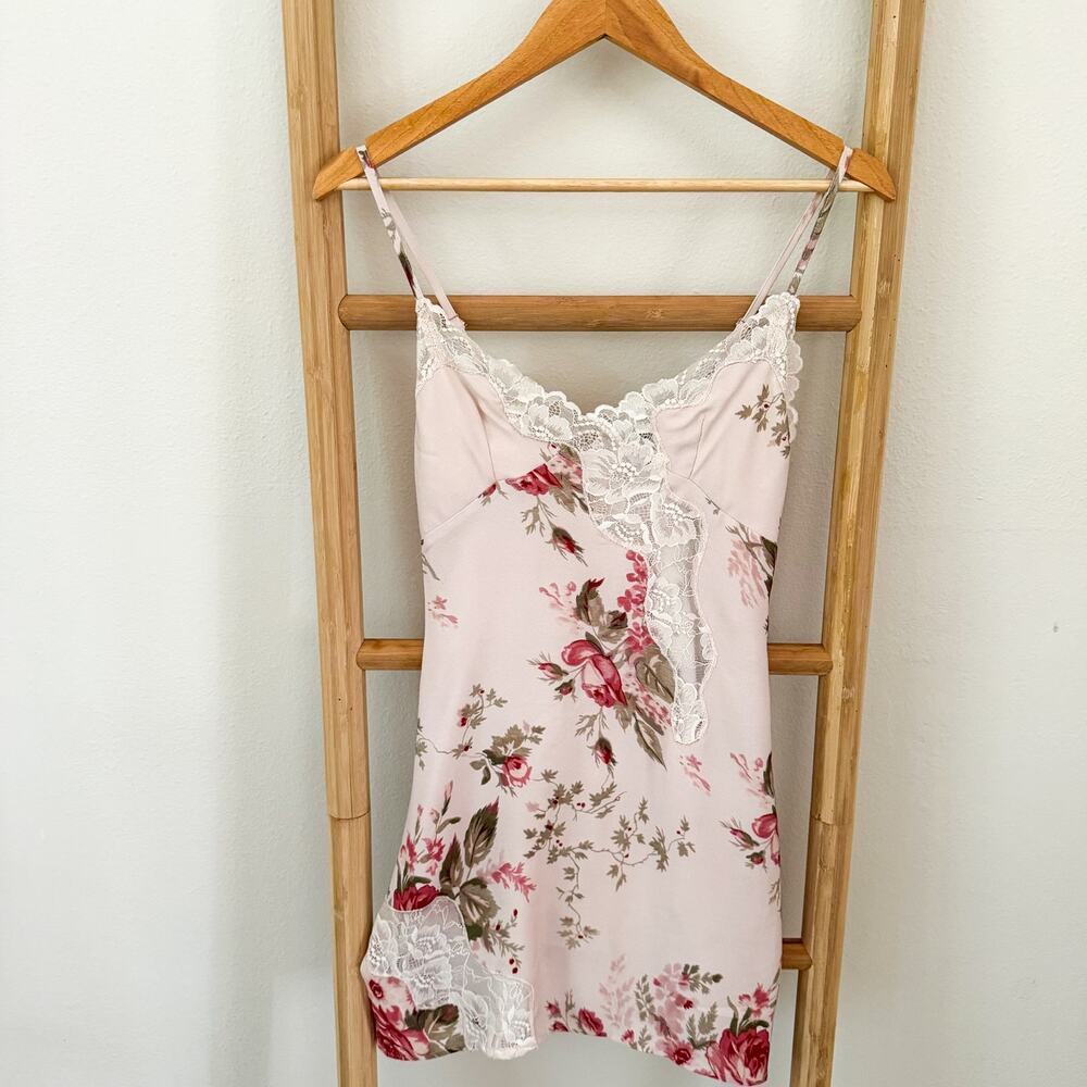 Princess Polly Agnola Lace Trim Floral Satin Slip Mini Dress Pink US 4 AU 8 - Picture 2 of 11